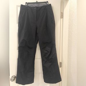 Lands’ End Women Ski snow pants size Petit M, 10-12 Black, used once only.